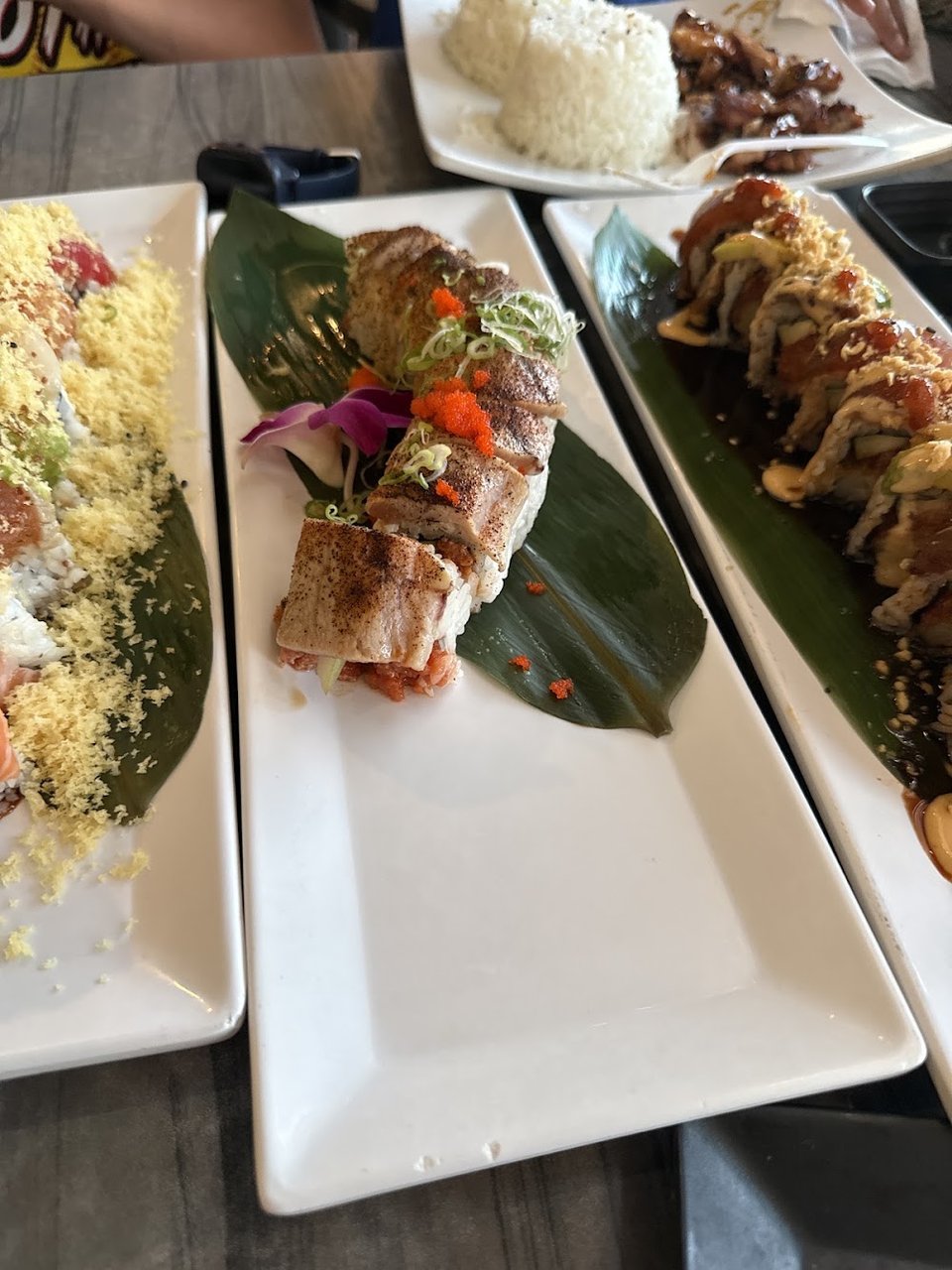 Fashion Island Roll